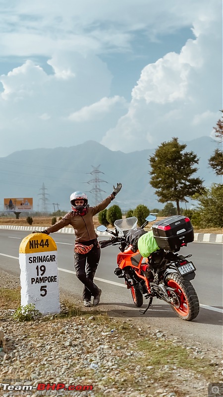 Ladakh Diaries - Wife, Agni, Strom and I-18_srinaga4.jpeg