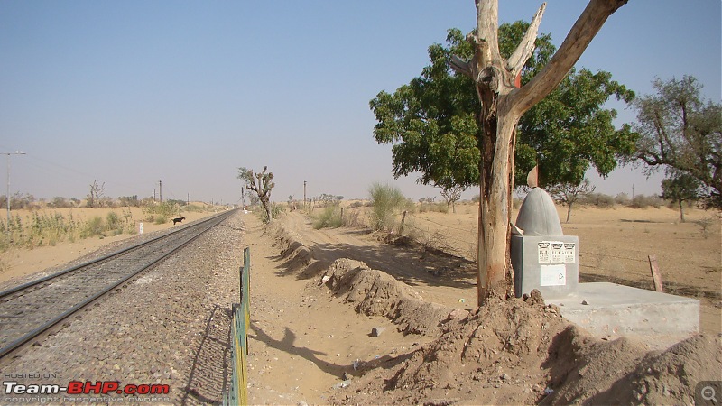 Royal Rajasthan - A 4200km road trip through Rajasthan-desert-rail.jpg