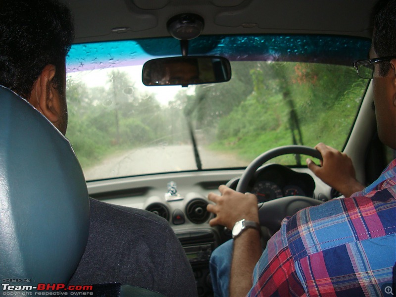 A Memmorable Vacation in Home Town and a Monsoon drive back to Bangalore-rain-started_1.jpg