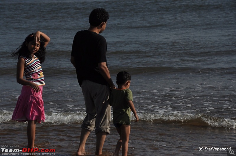 Micro-Travelogue : Devbagh Beach Resort at Karwar-063-enjoying-breeze.jpg