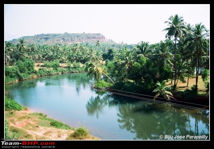 2011 Monsoon Trips : Romancing the rains. Postcards from the Konkan & deccan plateau-train3.jpg