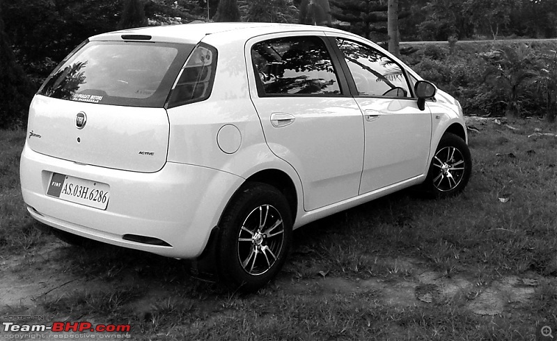 The official alloy wheel show-off thread. Lets see your rims!-punto-grayscale.jpg
