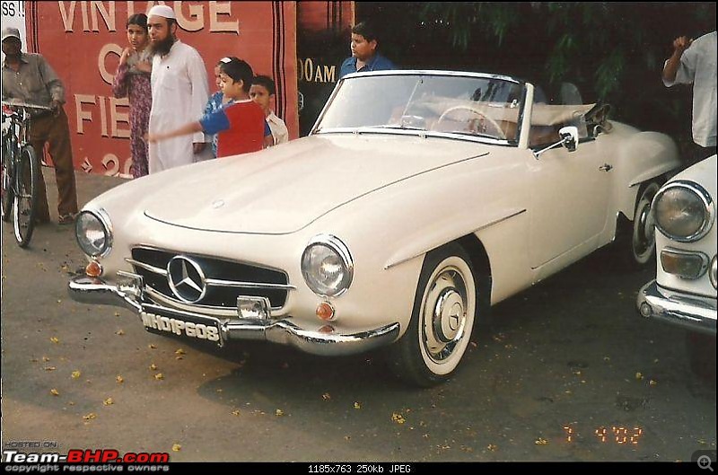 Pics of Pune vintage rally, 10+ years old-merc01.jpg