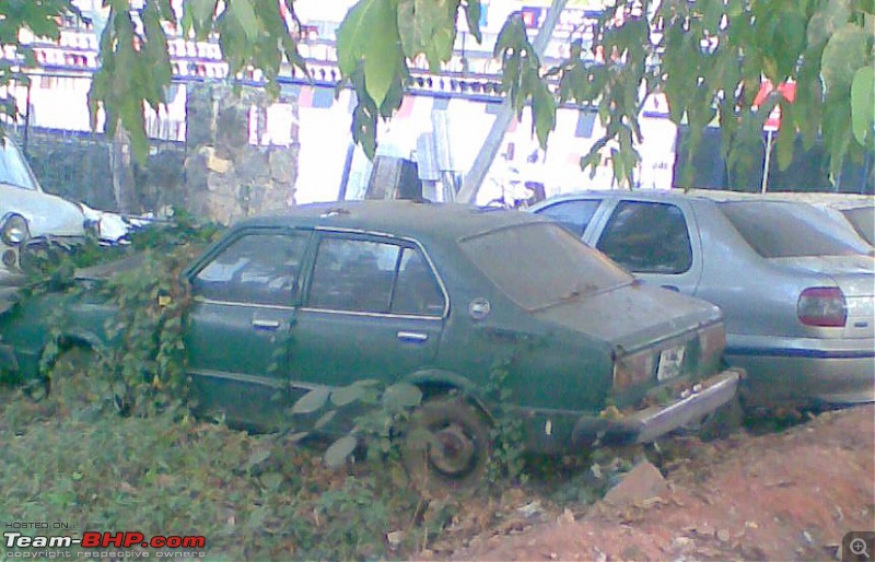 Rust In Pieces... Pics of Disintegrating Classic & Vintage Cars-car3.jpg