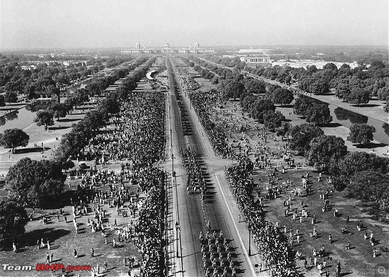 Nostalgic automotive pictures including our family's cars-aerial-view-republic-day-parade-delhi-taken-top-india-gate-1951.jpg