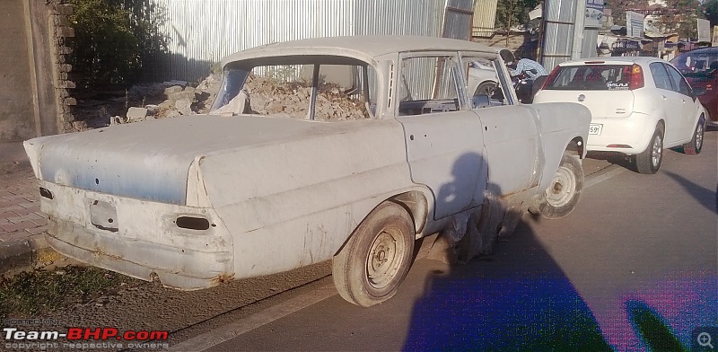 Vintage & Classic Mercedes Benz Cars in India-wp_20160128_006.jpg