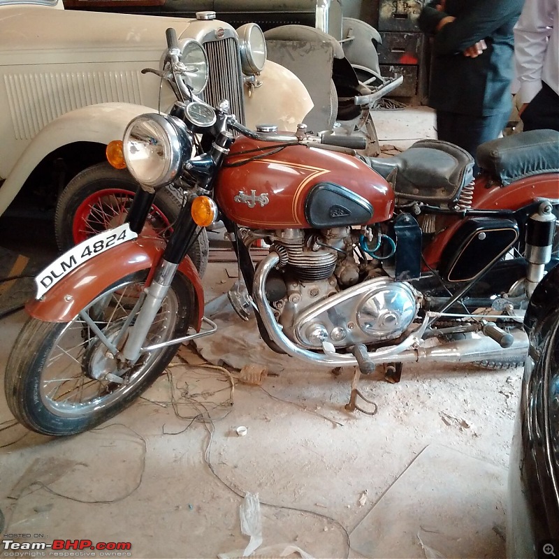 Vintage Villa: Classic Car collection in Surat-img20171010wa0017.jpg