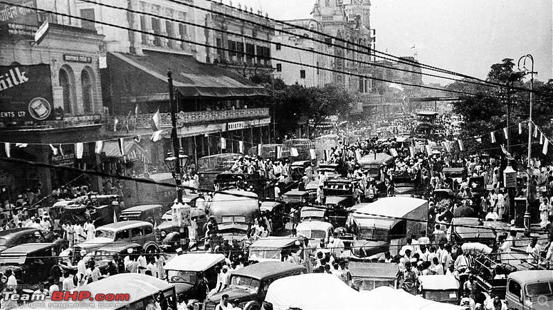 Nostalgic automotive pictures including our family's cars-calcutta-independence-day.jpg