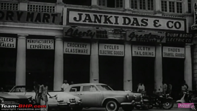 Old Bollywood & Indian Films : The Best Archives for Old Cars-ishara-4.jpg