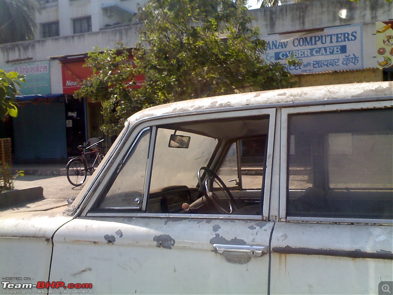 Rust In Pieces... Pics of Disintegrating Classic & Vintage Cars-03.jpg