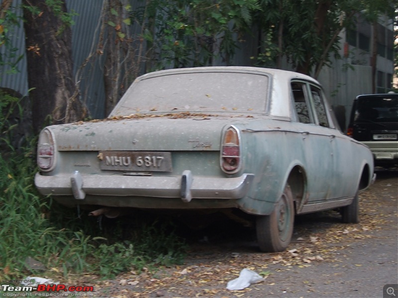 Rust In Pieces... Pics of Disintegrating Classic & Vintage Cars-ford03.jpg