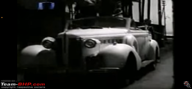 Old Bollywood & Indian Films : The Best Archives for Old Cars-ramu-dada-6.png