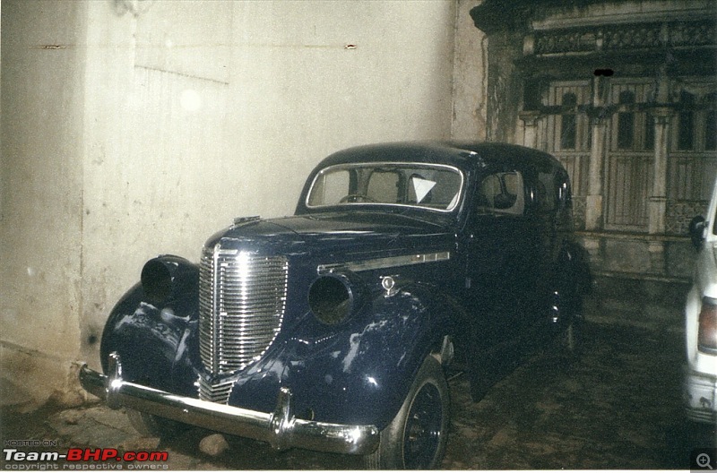 Pics: Vintage & Classic cars in India-mb4.jpg