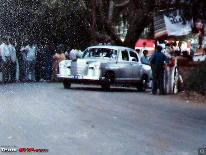 Pics of Pune vintage rally, 10+ years old-mercedes.jpg