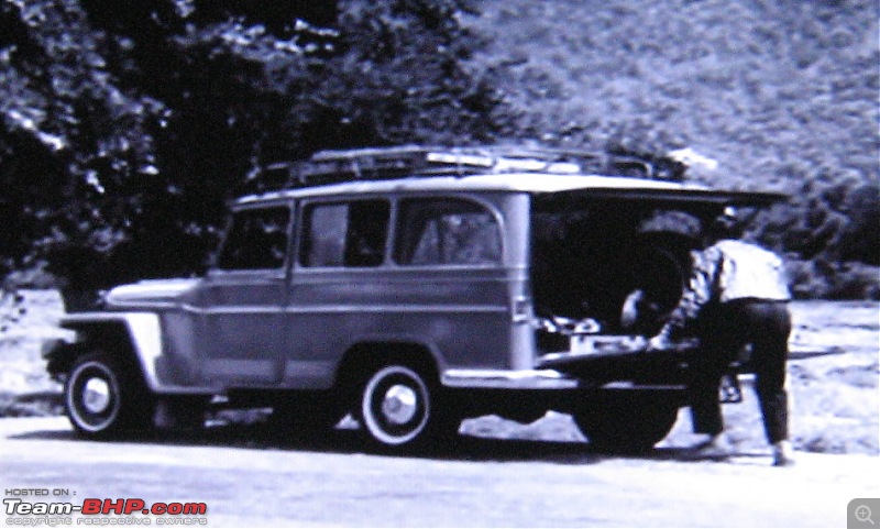 Old Bollywood & Indian Films : The Best Archives for Old Cars-img_5598.jpg