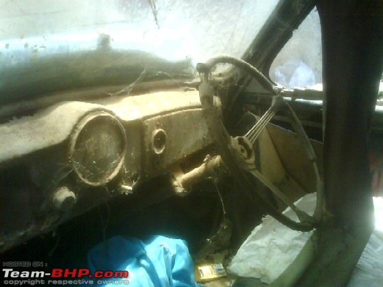 Rust In Pieces... Pics of Disintegrating Classic & Vintage Cars-dsc01593.jpg