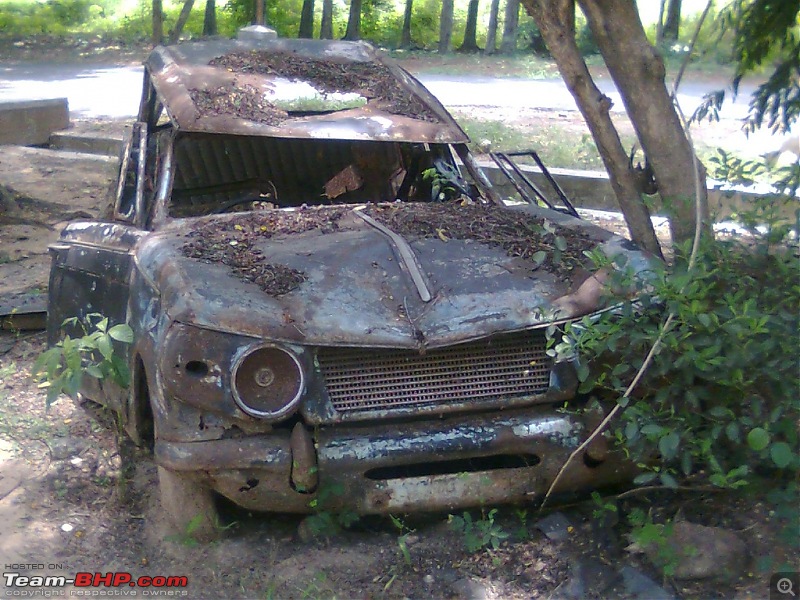 Rust In Pieces... Pics of Disintegrating Classic & Vintage Cars-stndrdfront.jpg