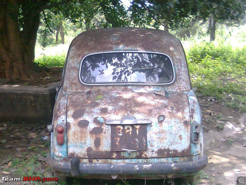Rust In Pieces... Pics of Disintegrating Classic & Vintage Cars-blurear.jpg