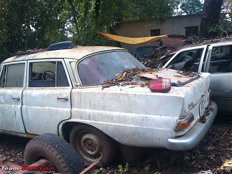 Rust In Pieces... Pics of Disintegrating Classic & Vintage Cars-imag_0874.jpg