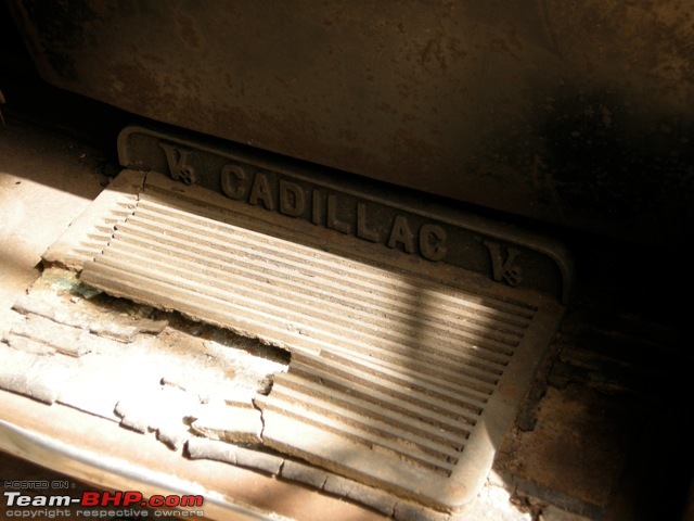 Cadillacs in India-dscn6869.jpg