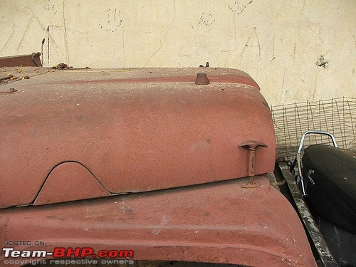Rust In Pieces... Pics of Disintegrating Classic & Vintage Cars-961462306_89592343b5.jpg