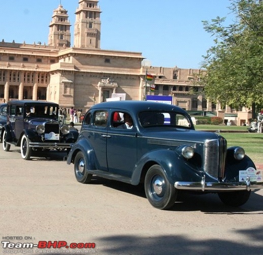 Pics: Vintage & Classic cars in India-dodge-d82.jpg