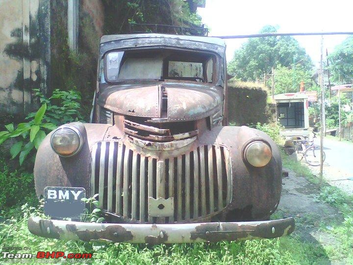 Rust In Pieces... Pics of Disintegrating Classic & Vintage Cars-01.jpg