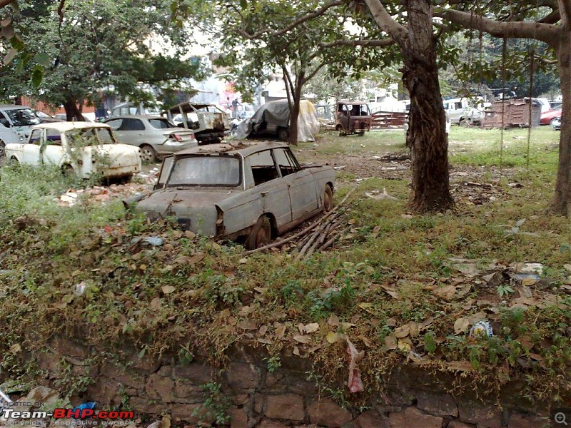 Rust In Pieces... Pics of Disintegrating Classic & Vintage Cars-03112010324.jpg