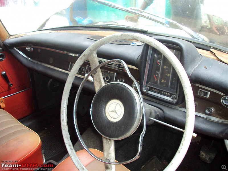 Vintage & Classic Mercedes Benz Cars in India-inside_1.jpg