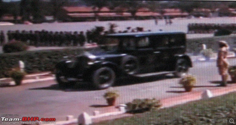 Old Bollywood & Indian Films : The Best Archives for Old Cars-img_8425.jpg