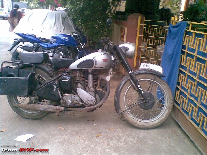 Classic Motorcycles in India-02.jpg