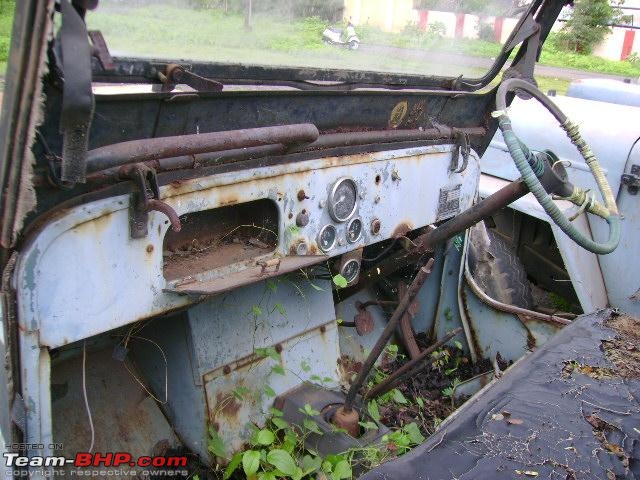 Rust In Pieces... Pics of Disintegrating Classic & Vintage Cars-dsc07927.jpg