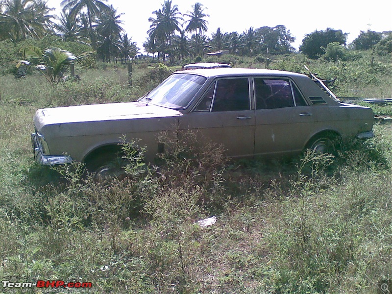 Rust In Pieces... Pics of Disintegrating Classic & Vintage Cars-13122008013.jpg