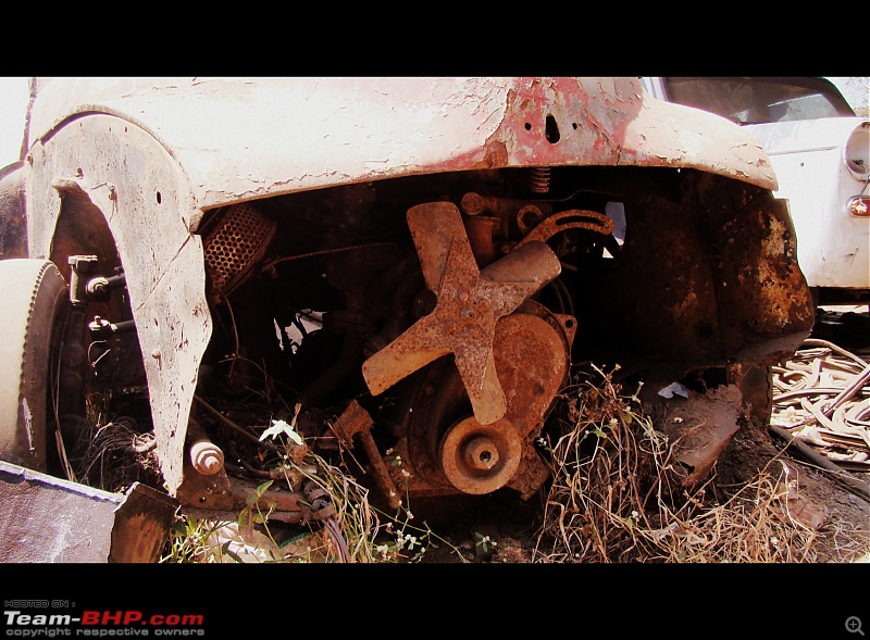 Rust In Pieces... Pics of Disintegrating Classic & Vintage Cars-dsc00266.jpg