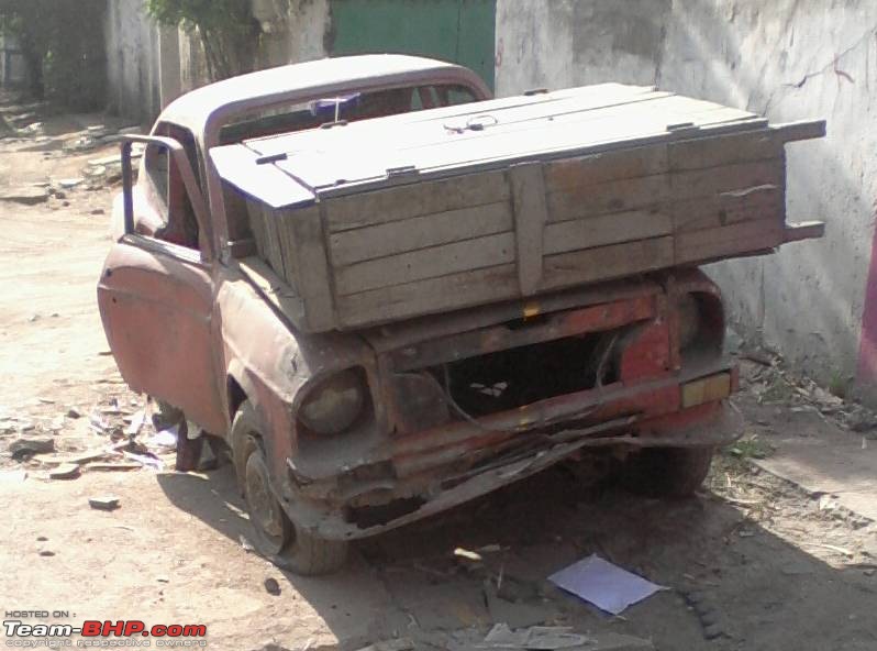 Rust In Pieces... Pics of Disintegrating Classic & Vintage Cars-photo07.jpg