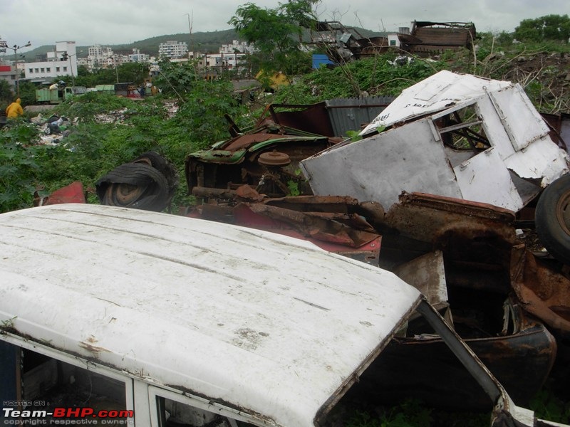 Rust In Pieces... Pics of Disintegrating Classic & Vintage Cars-dscn0242.web.jpg