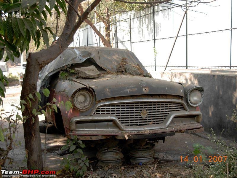 Rust In Pieces... Pics of Disintegrating Classic & Vintage Cars-studbaker-commander-1956-frontweb.jpg