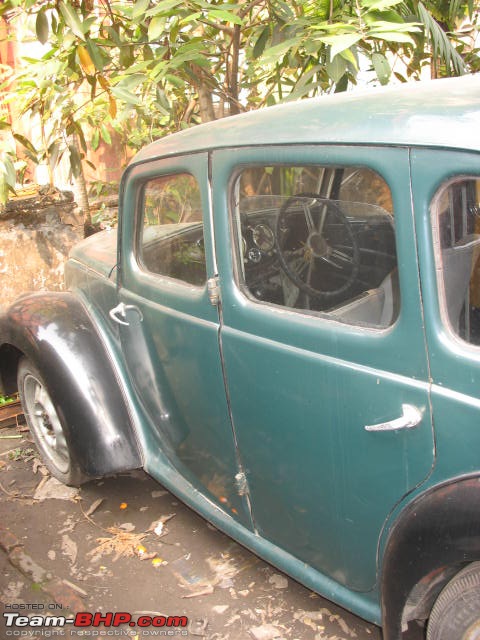 KOLKATA - Cars waiting to be Restored or Scrapped!-7.jpg