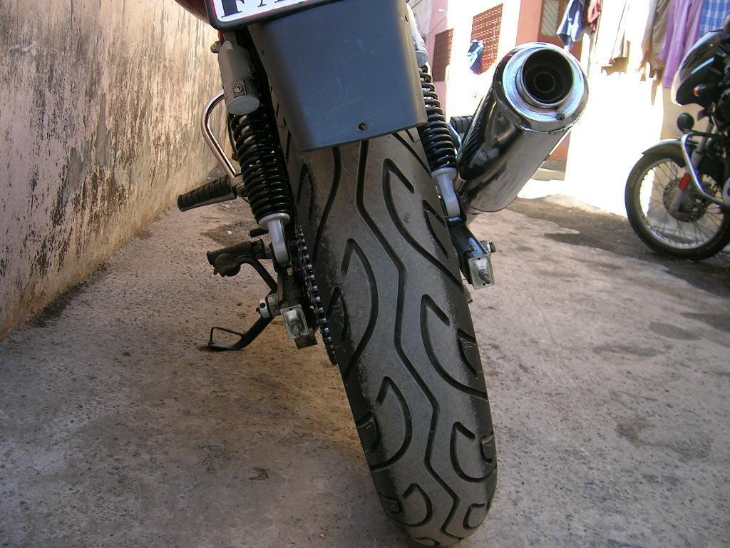 pulsar 150 rear tyre price mrf