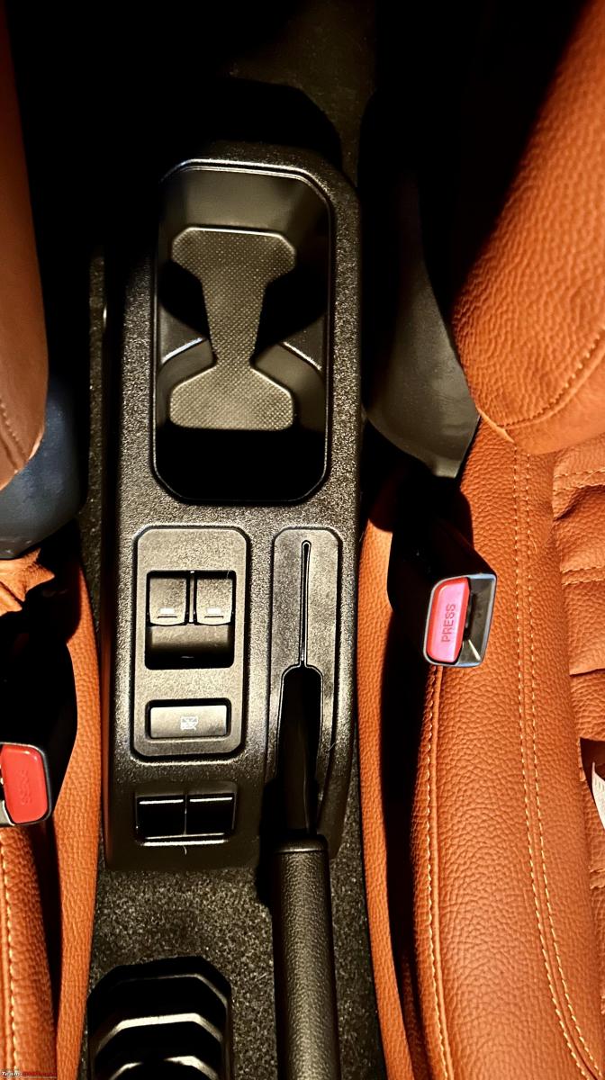 armrest for Suzuki Jimny 2018 mittelarmlehne, bracciolo, accoudoir 