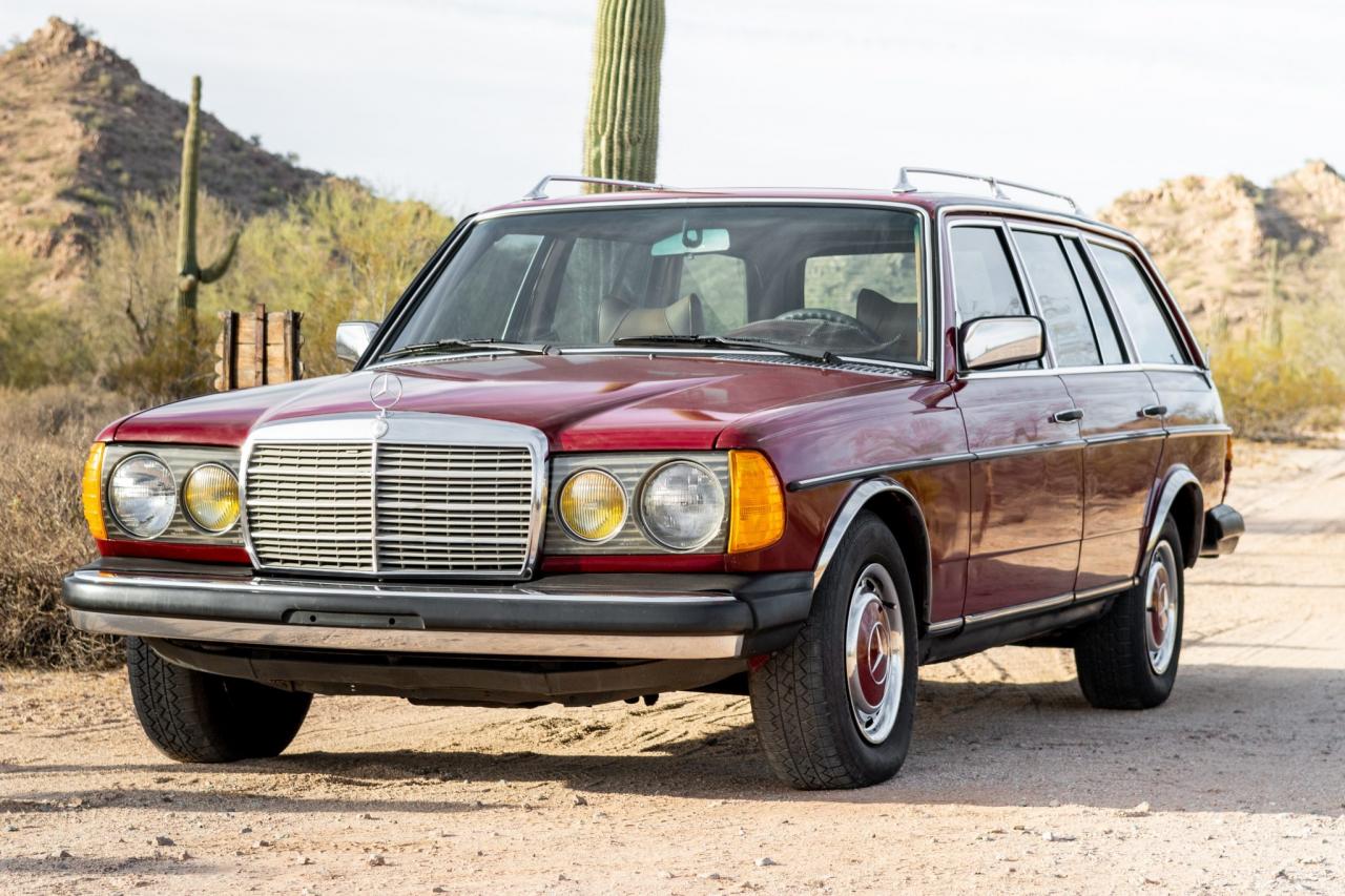 A Mercedes W123 Turbo-Diesel with 12 lakh km on the odometer! | Team-BHP