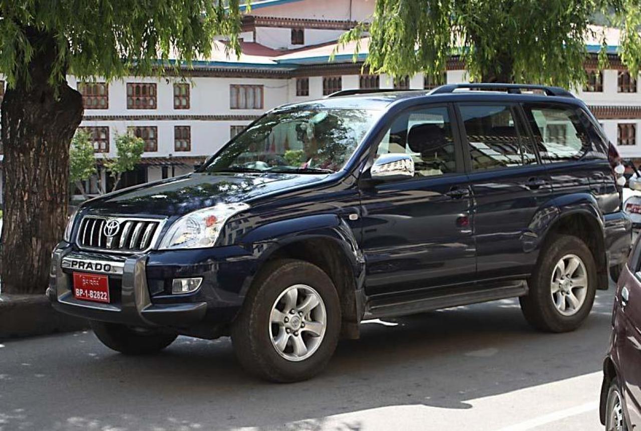 Used Toyota Land Cruiser Prado in India: Good SUV for my grandparents? |  Team-BHP