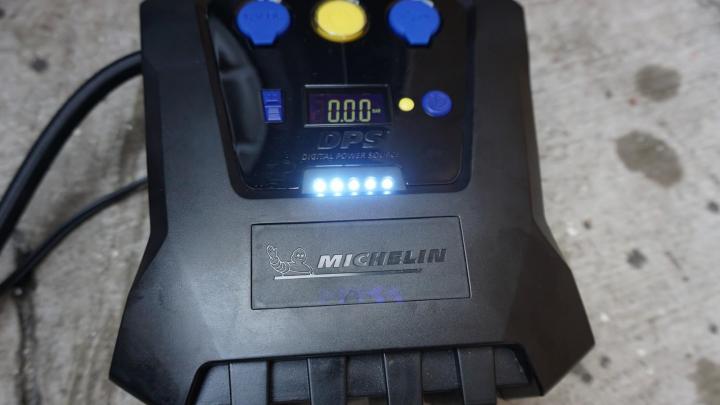 Michelin Programmable Fast Flow Digital Tyre Inflator Review | Team-BHP