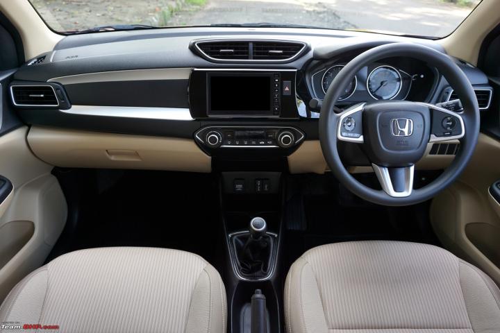 2021 Honda Amaze Review : 6 Pros & 6 Cons 