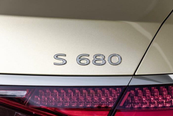 2022 Mercedes-Maybach S 680 luxury sedan unveiled 