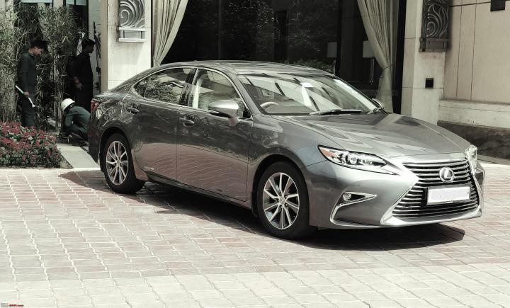 Lexus ES300h clocks 76000 km on its 7th birthday: Still as good as new 