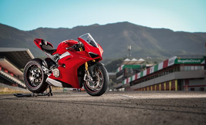 Ducati Panigale V4 launched at Rs. 20.53 lakh 