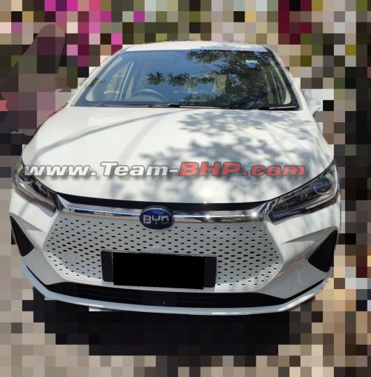 Scoop! BYD e6 electric car caught in Chennai; launch in 2021 