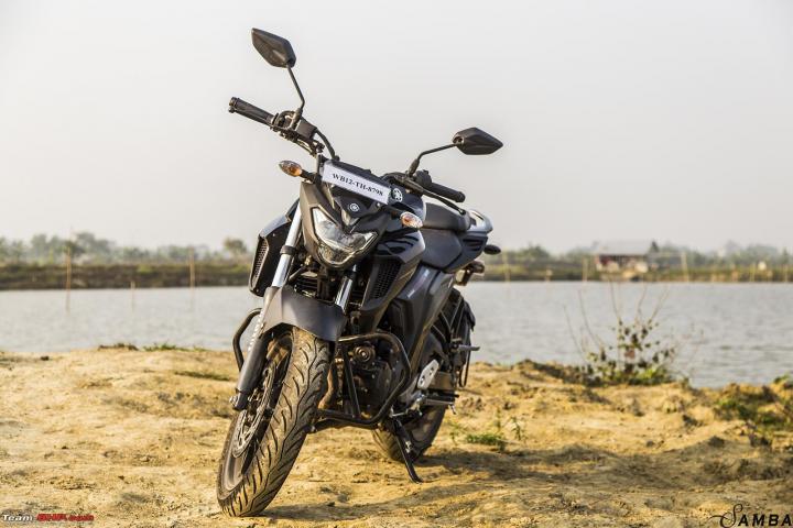 Confused between a Honda Hornet and a Yamaha FZ25 