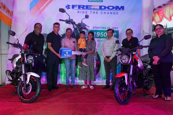Bajaj Freedom 125 CNG motorcycle deliveries begin 